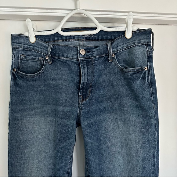 Old Navy Skinny Jeans - Picture 2 of 5